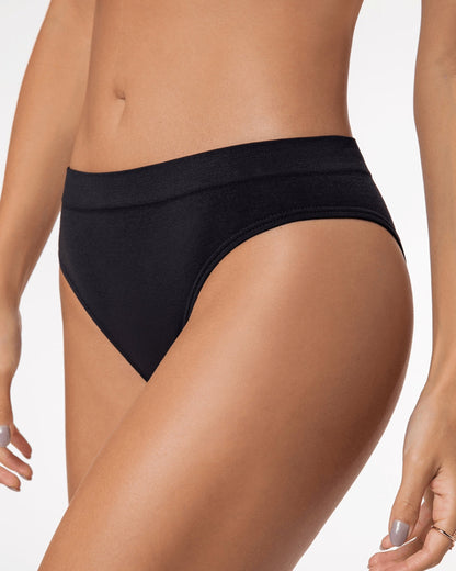Cygnuss x Lupo - Calcinha Clássica Básica sem costura in Preto - Everyday Comfort | Lumisensy