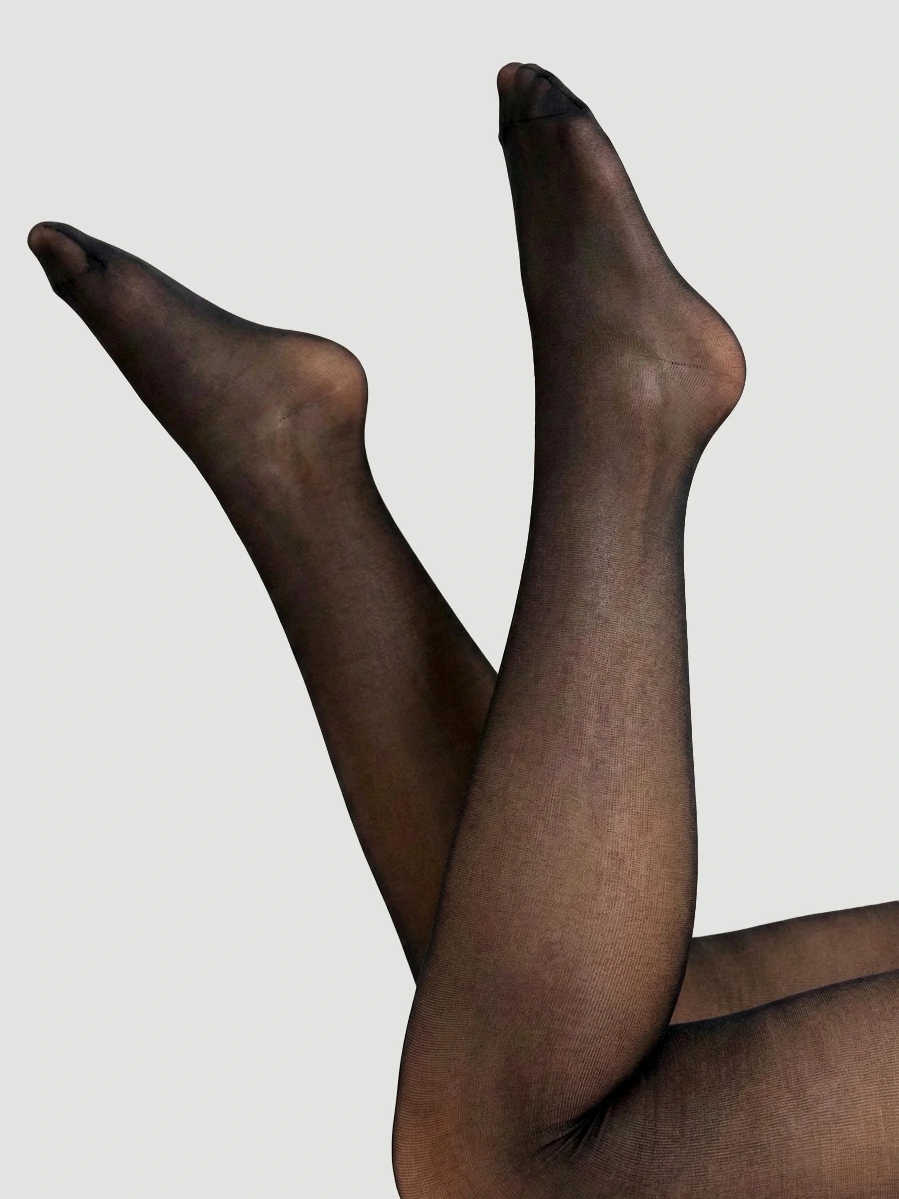 40 Denier Tear-proof Shaping Tights in Black - Everyday Comfort | Lumisensy
